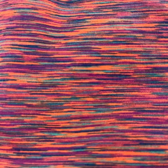 NWT Kirkland Signature active leggings XL 16 - Picture 4 of 9